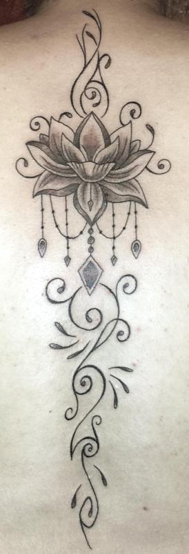 tattoo lotus dos