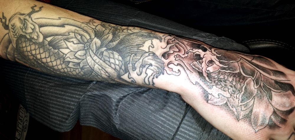 tattoo carpe ko� et lotus