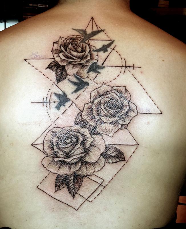 tattoo floral roses dos