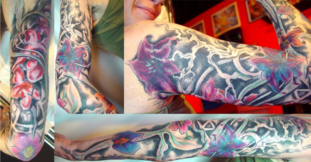 tattoo floral couleur pour cacher brûlure